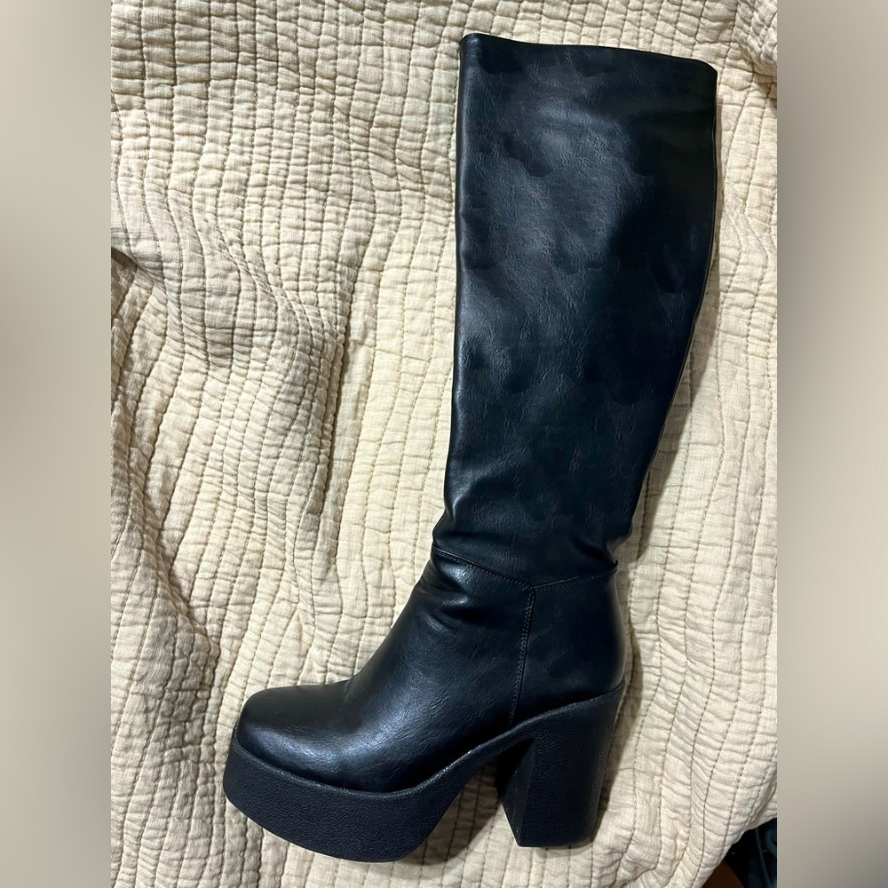 Black Platform Knee-High Boots